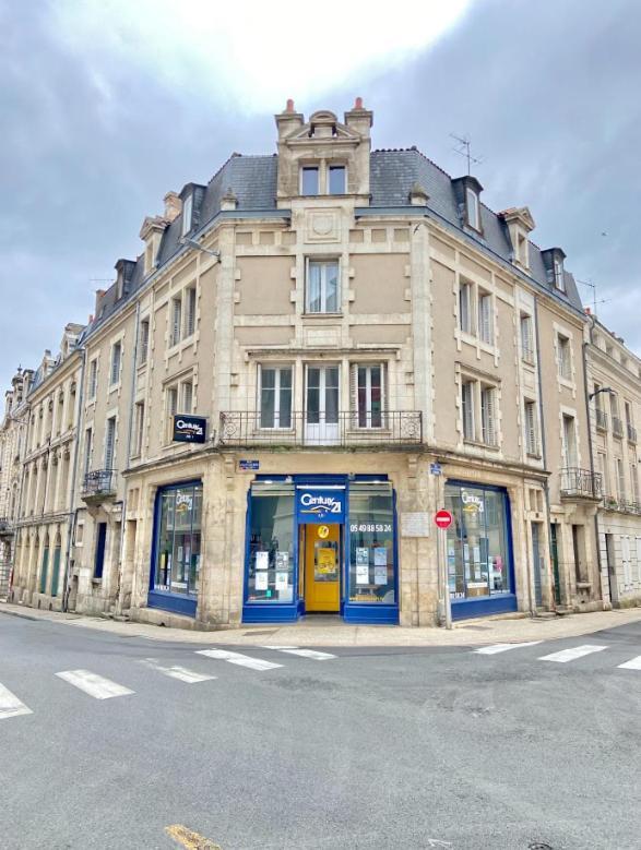 L'Ancienne Comedie, En Hyper Centre Poitiers Exterior foto